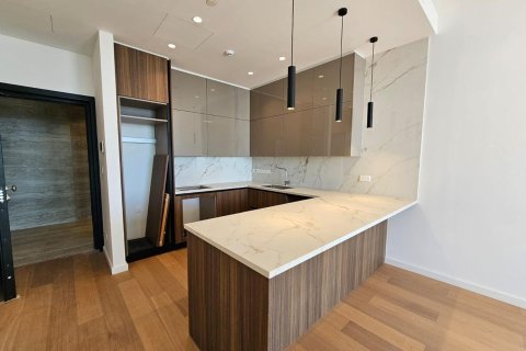 1 bedroom Apartment in Limassol, No. 41206 3