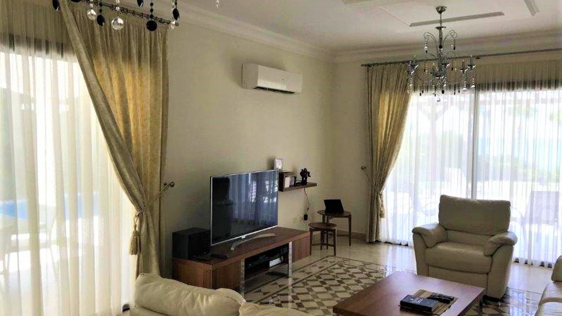 4 chambres Villa à Polis, Paphos, Chypre No. 28155