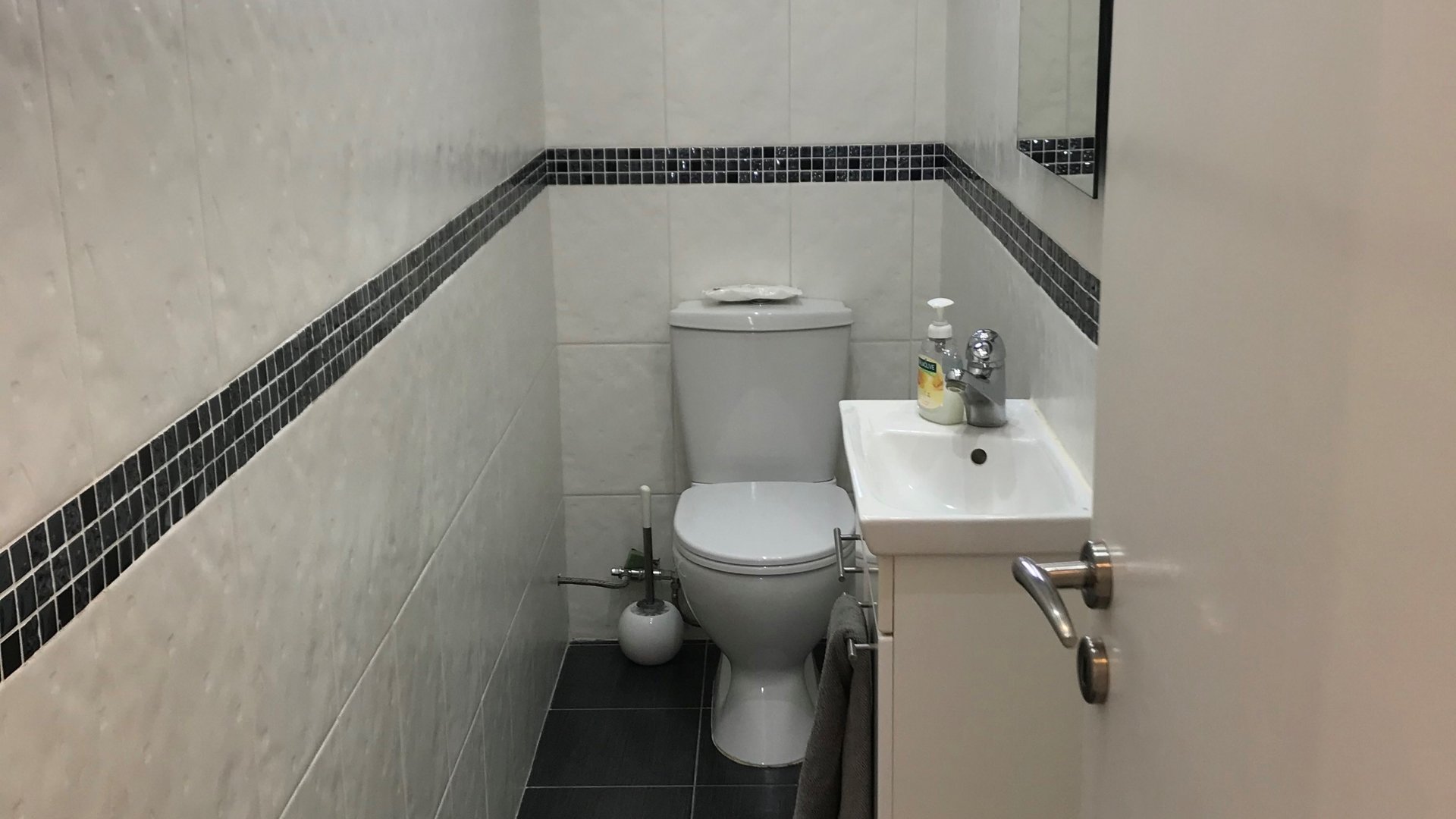 3 bedrooms Bungalow in Pyrgos, Limassol, Cyprus No. 28158