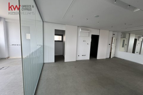 5 rooms Office in Larnaca, Larnaka, No. 50924