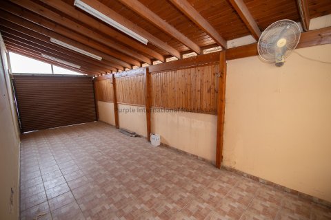 Вилла с 4 спальнями в Ларнака,  № 39103 4