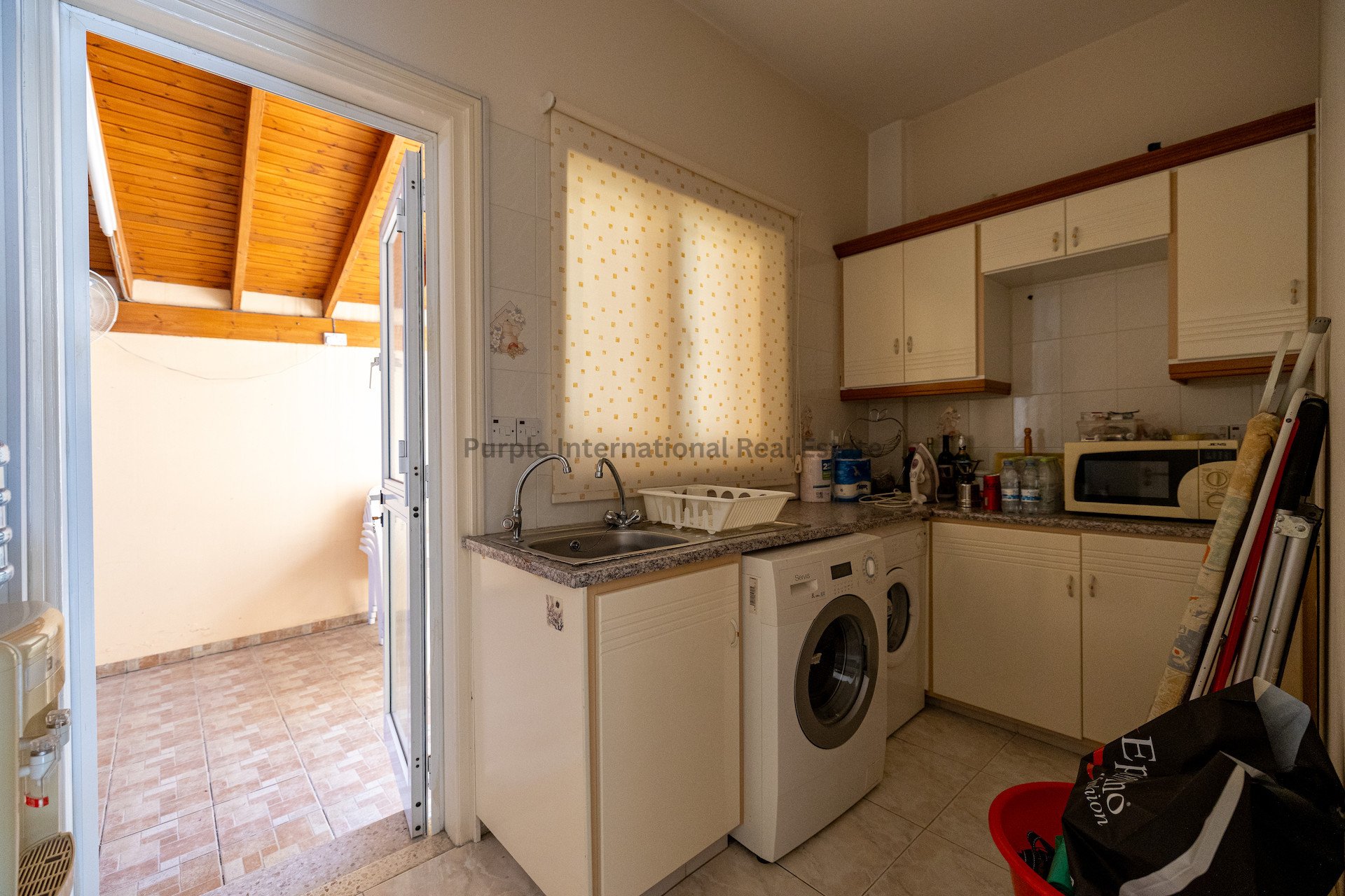 4 chambres Villa à Larnaca, Larnaka, Chypre No. 39103