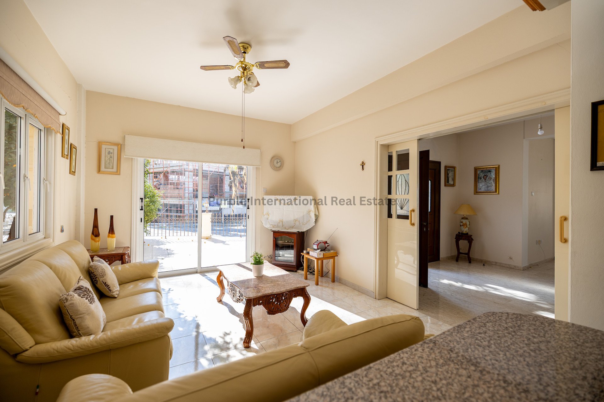 4 chambres Villa à Larnaca, Larnaka, Chypre No. 39103