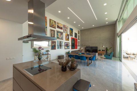 3 bedrooms Bungalow in Germasogeia, Limassol, No. 39109 2