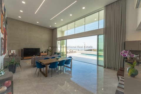 3 bedrooms Bungalow in Germasogeia, Limassol, No. 39109 3