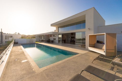 3 bedrooms Bungalow in Germasogeia, Limassol, No. 39109 13