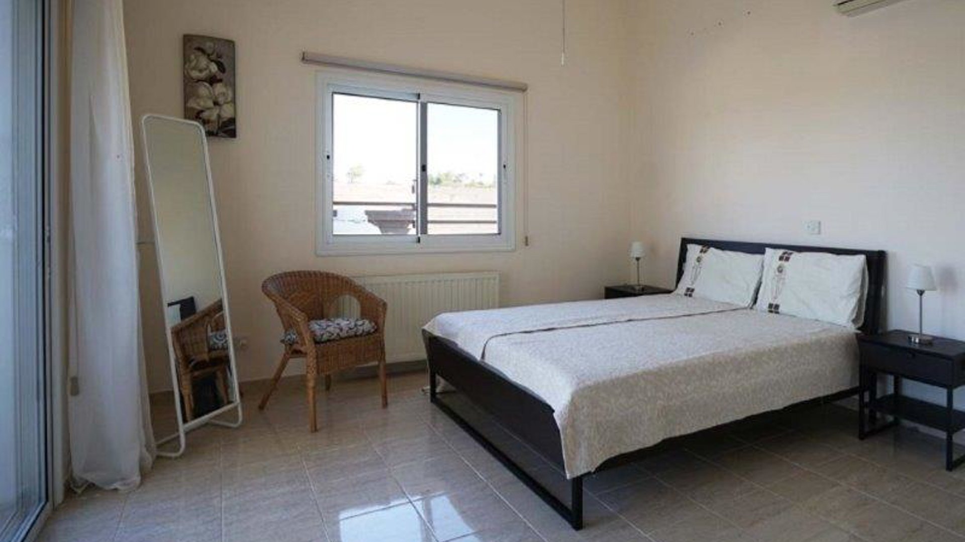 3 bedrooms Bungalow in Pissouri, Limassol, Cyprus No. 26091