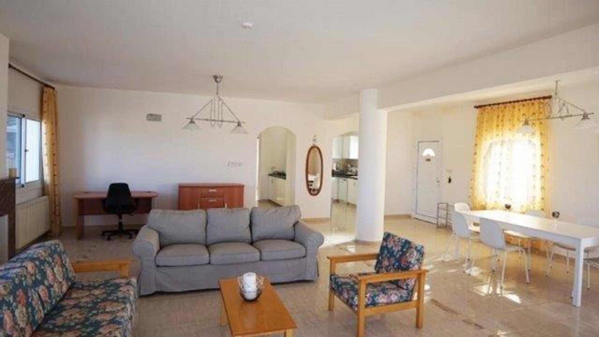 3 bedrooms Bungalow in Pissouri, Limassol, Cyprus No. 26091