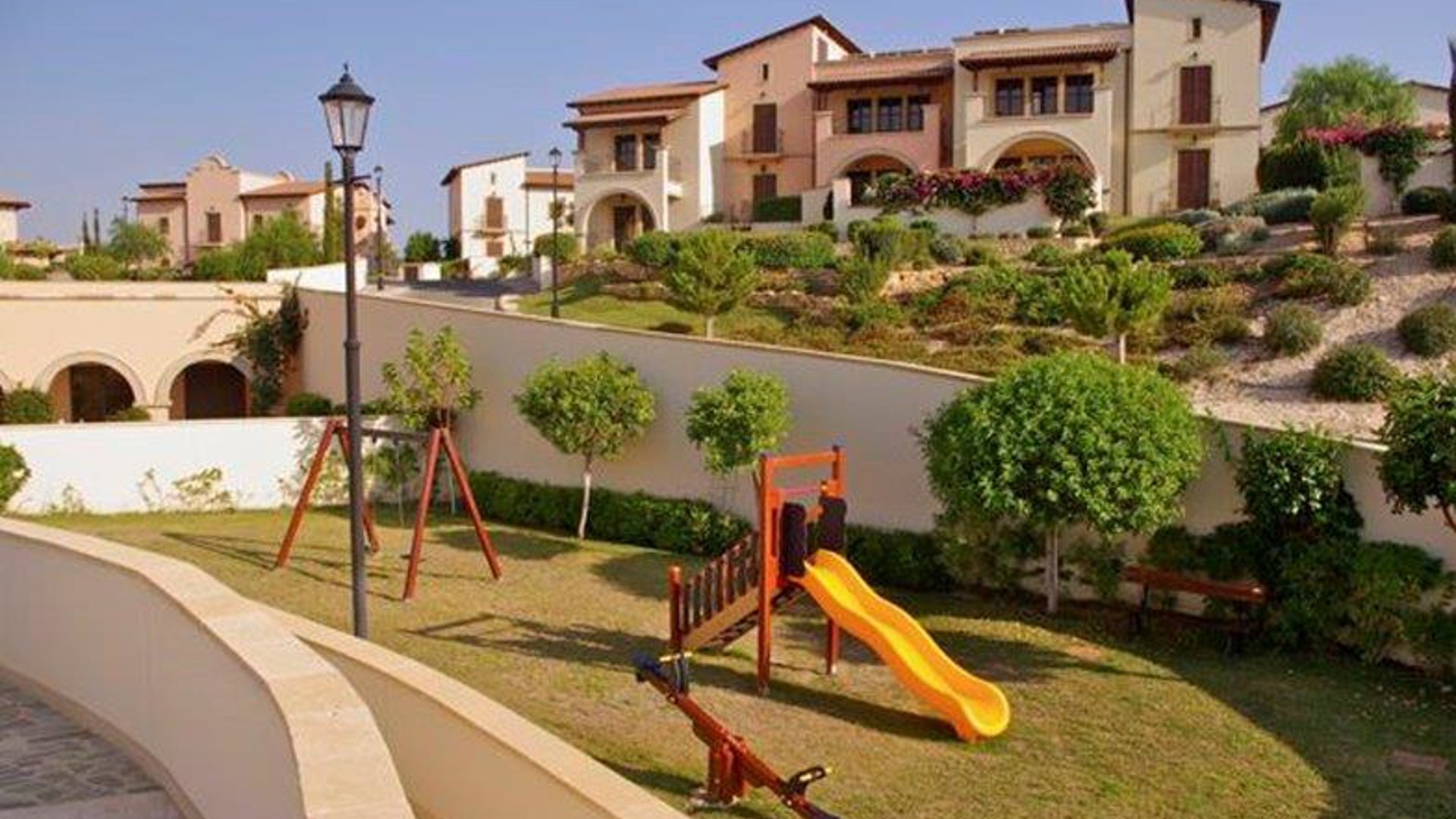 5 rooms Commercial property in Aphrodite Hills, Kouklia, Paphos, Cyprus No. 26094