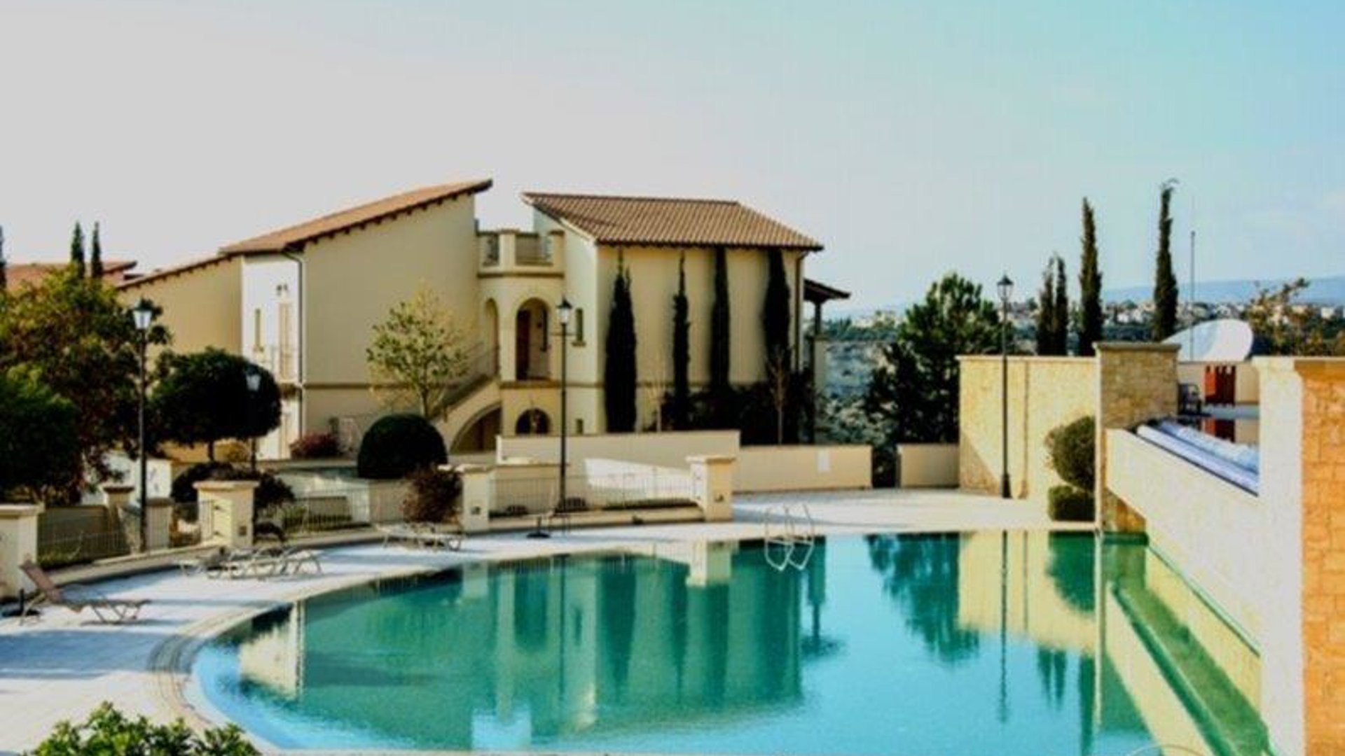 5 rooms Commercial property in Aphrodite Hills, Kouklia, Paphos, Cyprus No. 26094