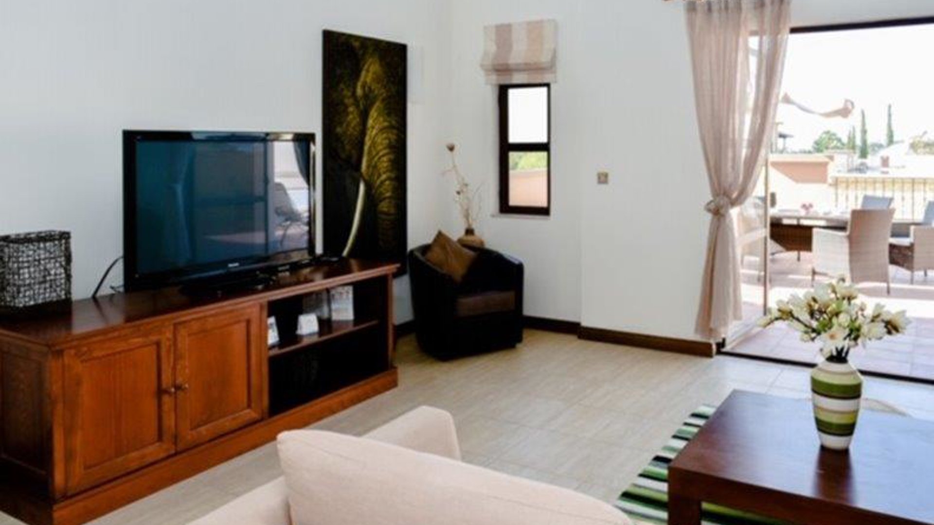 5 rooms Commercial property in Aphrodite Hills, Kouklia, Paphos, Cyprus No. 26094