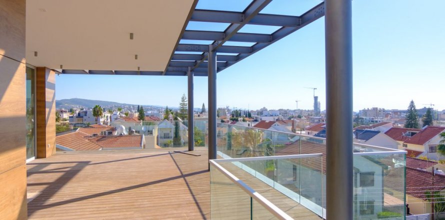 Studio Apartment in Nicosia,  No. 38078