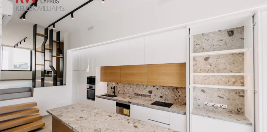 3 bedrooms Apartment in Strovolos, Nicosia,  No. 39609