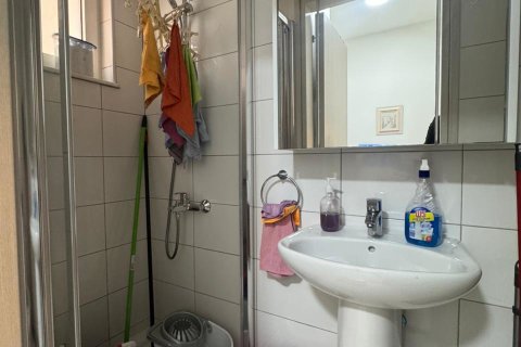 4 bedrooms Apartment in Larnaca, Larnaka, No. 39605 12