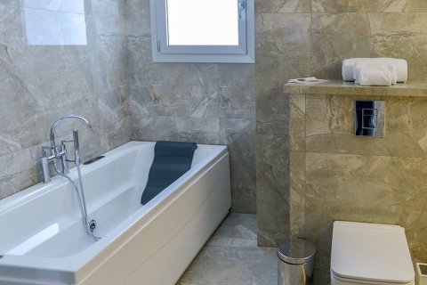 5 bedrooms Villa in Agios Tychonas, Limassol,  No. 45845 12