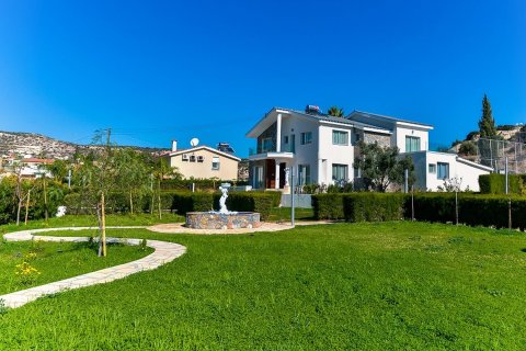 5 bedrooms Villa in Agios Tychonas, Limassol,  No. 45845 2