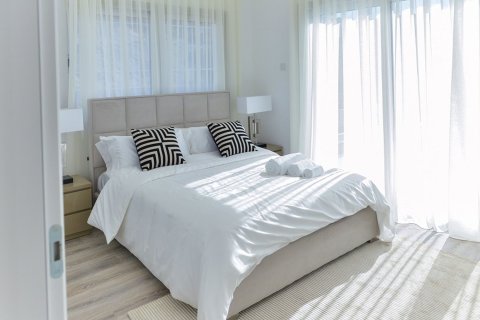 5 bedrooms Villa in Agios Tychonas, Limassol,  No. 45845 10