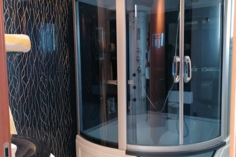 6 chambres Villa à Limassol,  No. 45846 11