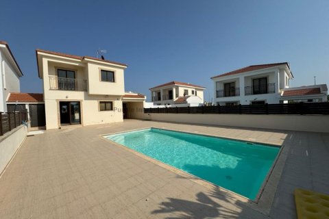 3 bedrooms Villa in Pyla, Larnaka,  No. 39043
