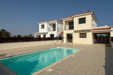 3 bedrooms Villa in Pyla, Larnaka,  No. 39043 13