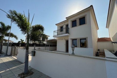 3 bedrooms Villa in Pyla, Larnaka,  No. 39043 15