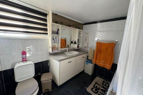 4 bedrooms Villa in Pyla, Larnaka,  No. 39042 15