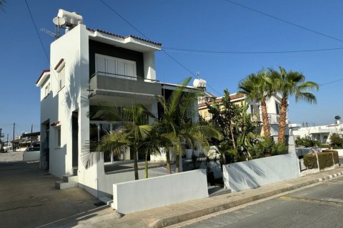 4 bedrooms Villa in Pyla, Larnaka,  No. 39042