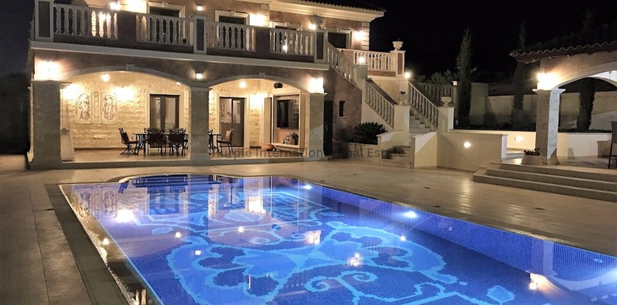 6 dormitorios Villa en Aphrodite Hills, Kouklia, Paphos, No. 36159
