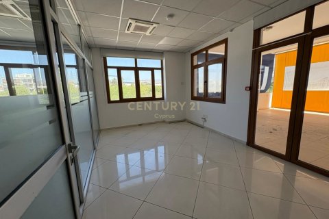 300m2 Bureau à Agios Athanasios, Limassol,  No. 57172 7
