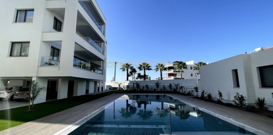 2 dormitorios Apartamento en Livadia, Larnaka,  No. 55482