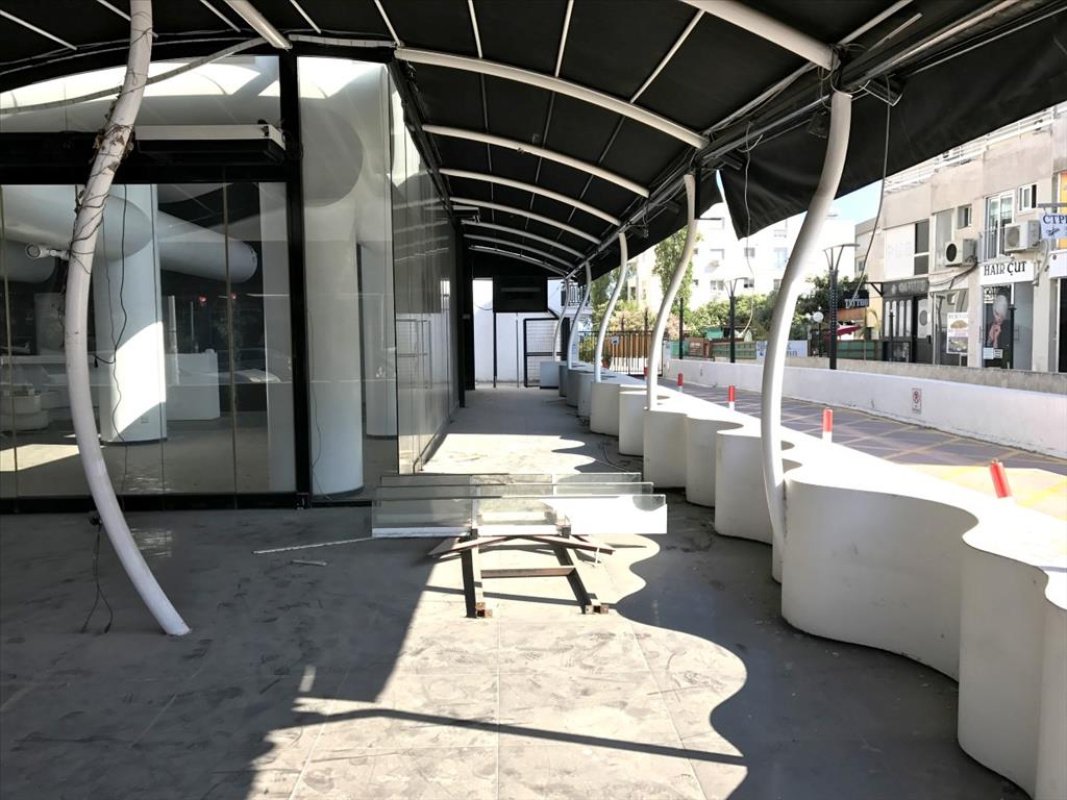 200m2 Commercial property in Limassol, Cyprus No. 38270