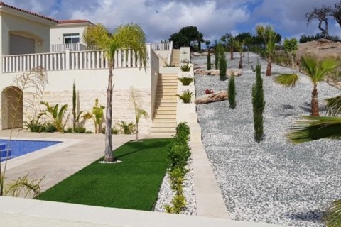 4 bedrooms Villa in Paphos,  No. 38269 12