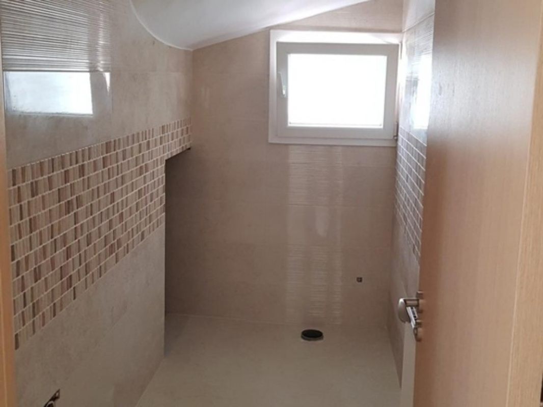 4 bedrooms Villa in Paphos, Cyprus No. 38269