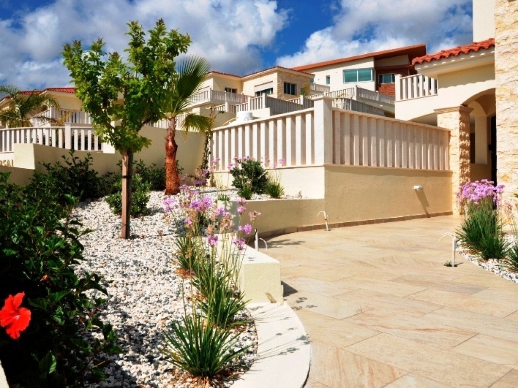 3 bedrooms Villa in Paphos, Cyprus No. 38268