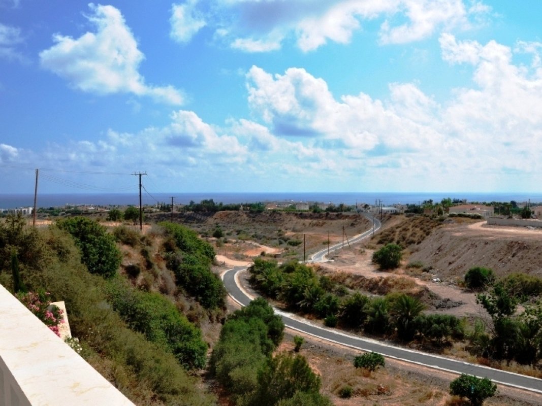 3 bedrooms Villa in Paphos, Cyprus No. 38268