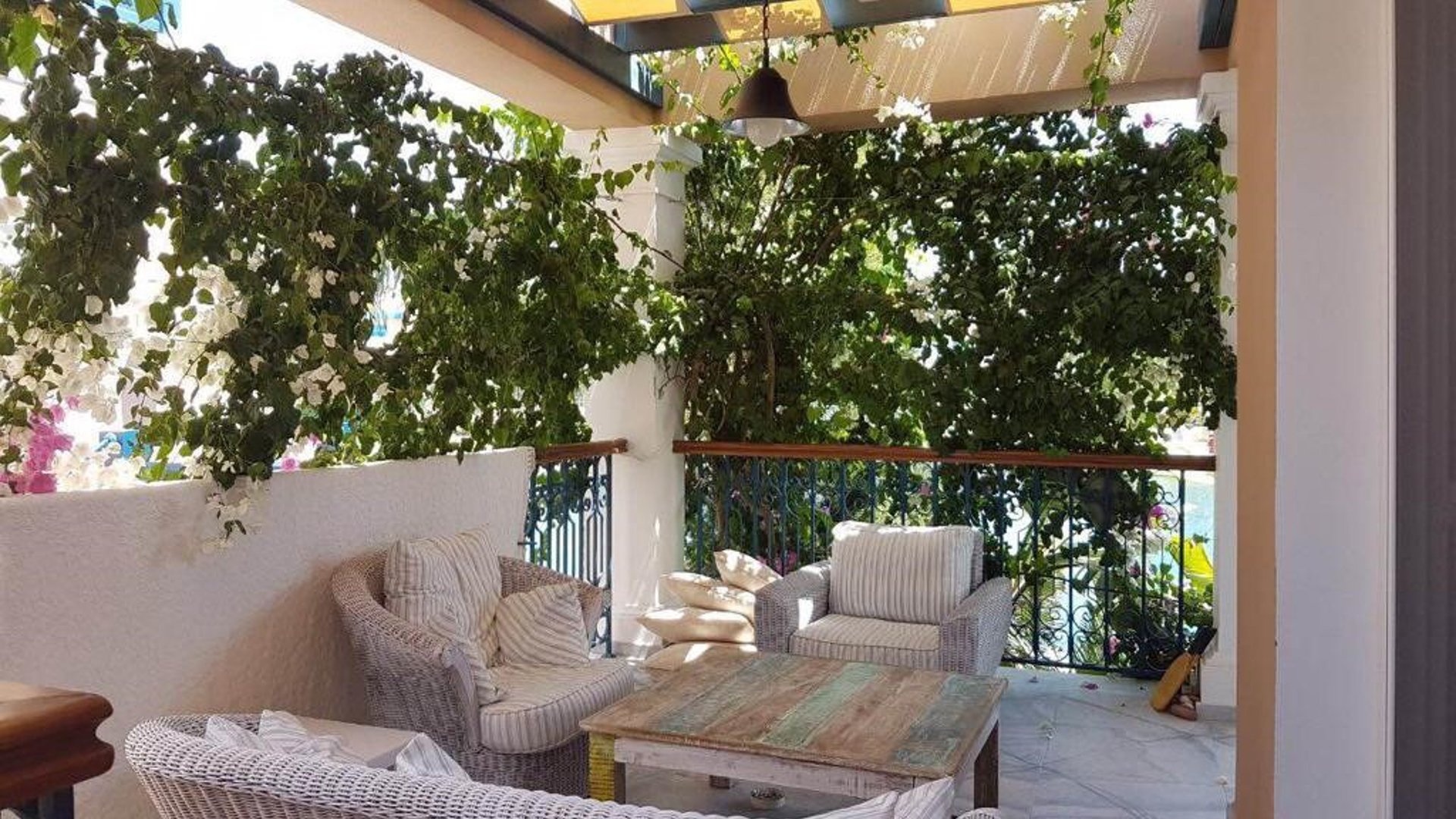 3 bedrooms Villa in Limassol, Cyprus No. 28603