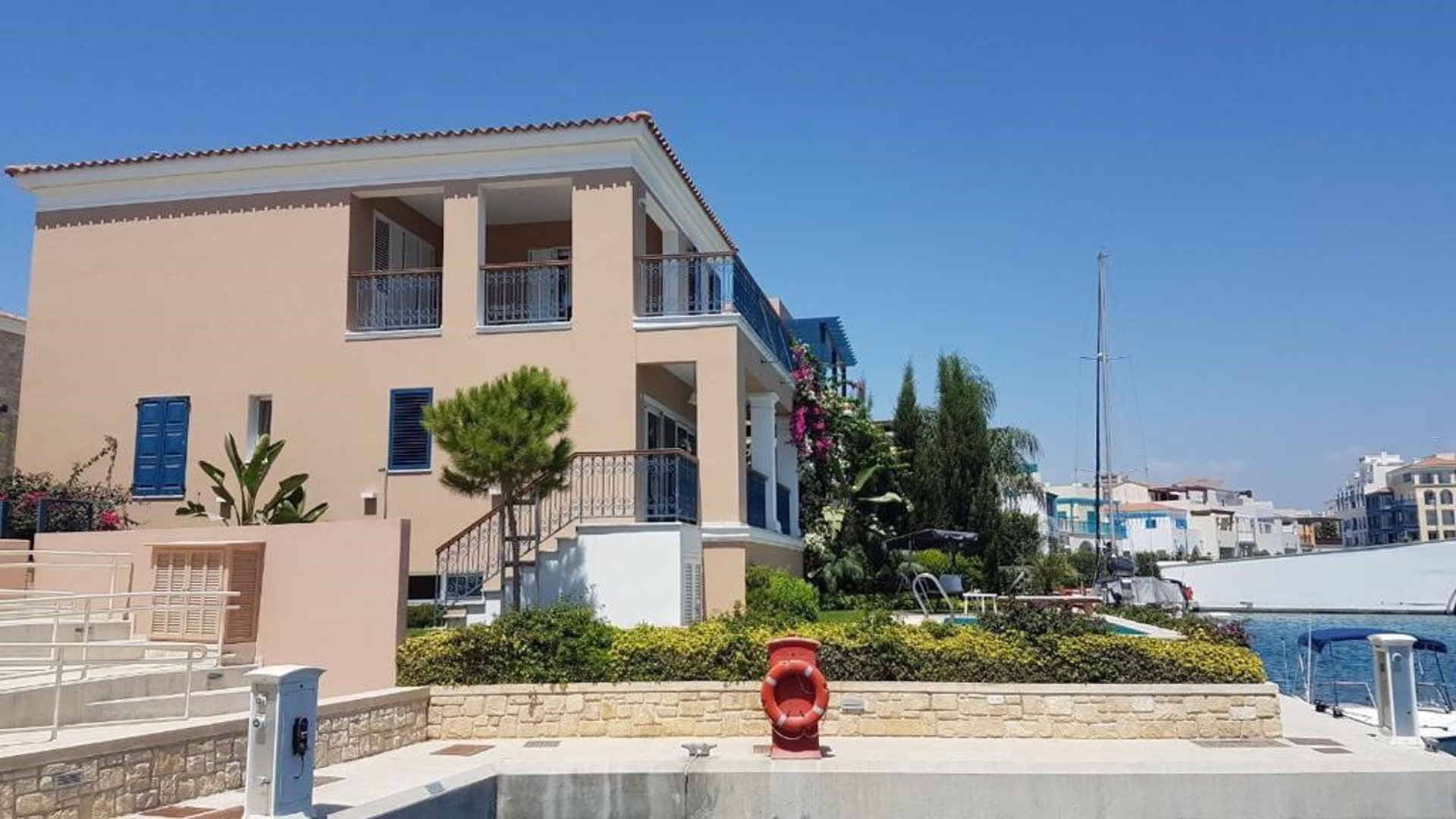 3 bedrooms Villa in Limassol, Cyprus No. 28603