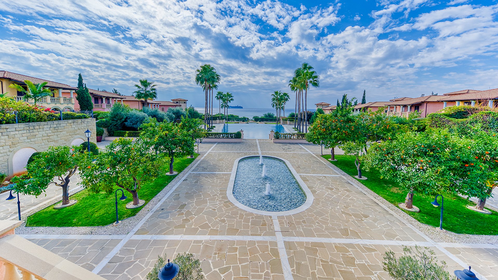 3 bedrooms Apartment in Limassol, Cyprus No. 28609
