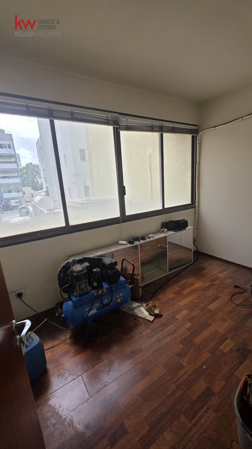 86m2 Shop in Nicosia, Cyprus No. 56654