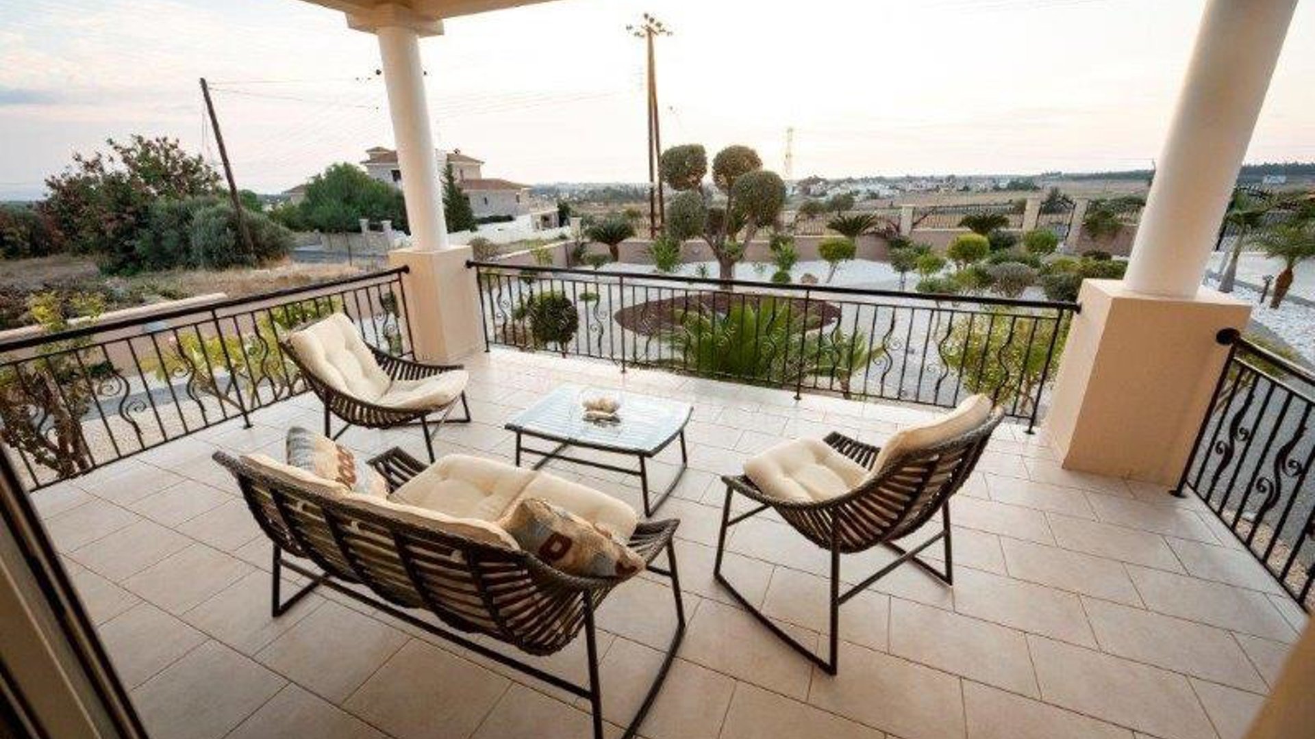 4 bedrooms Villa in Anarita, Paphos, Cyprus No. 25834
