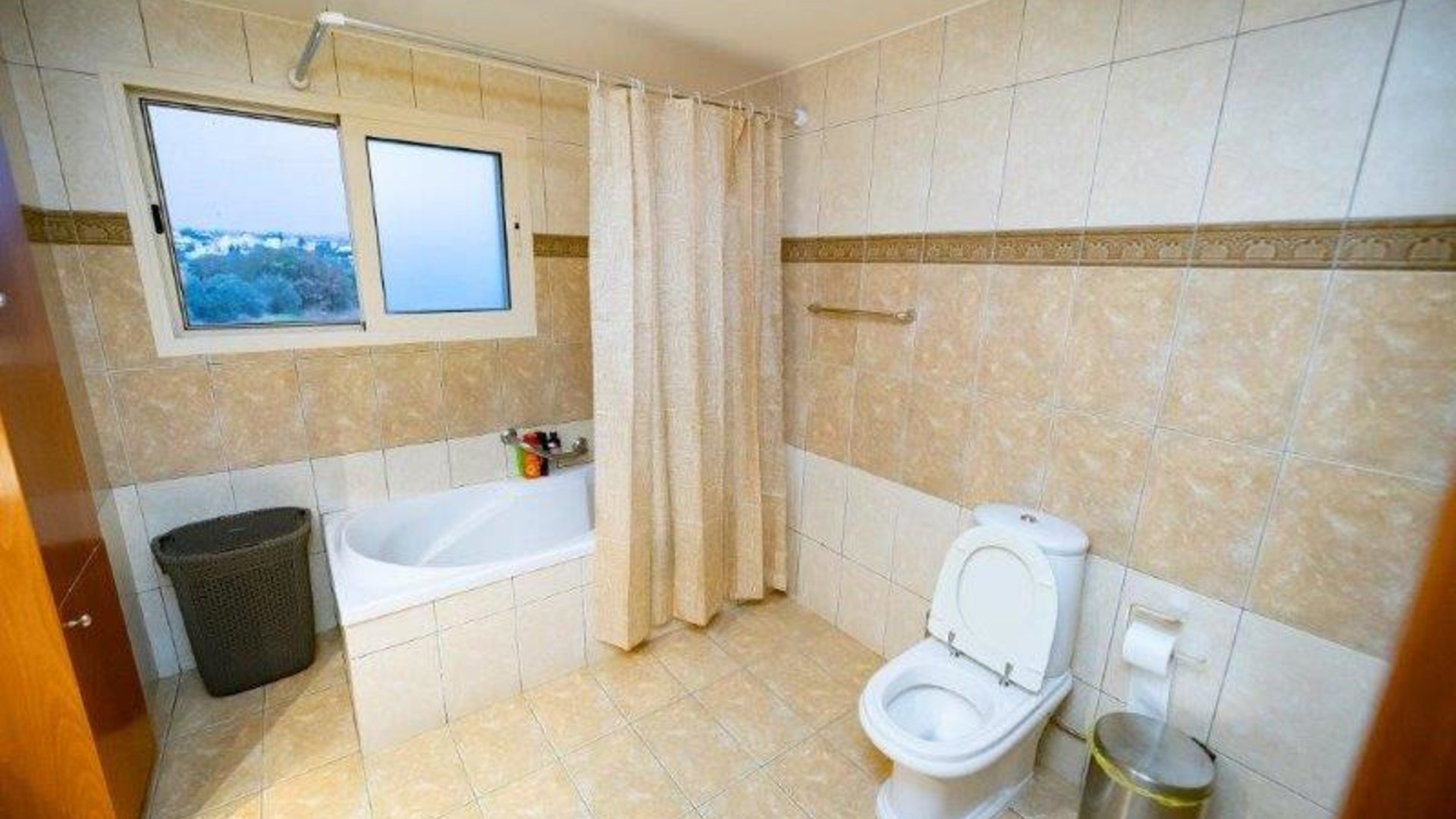 4 bedrooms Villa in Anarita, Paphos, Cyprus No. 25834