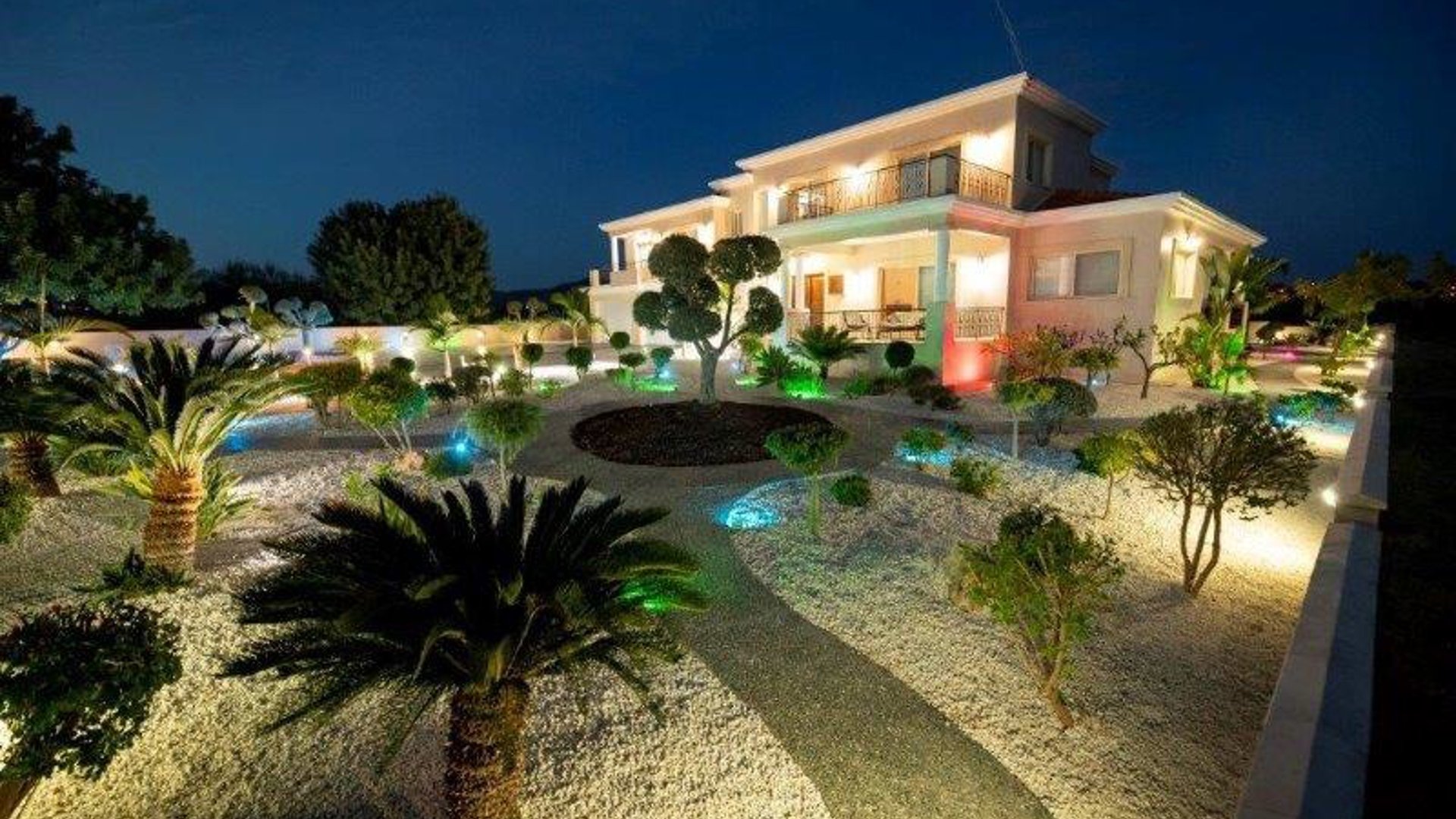 4 bedrooms Villa in Anarita, Paphos, Cyprus No. 25834