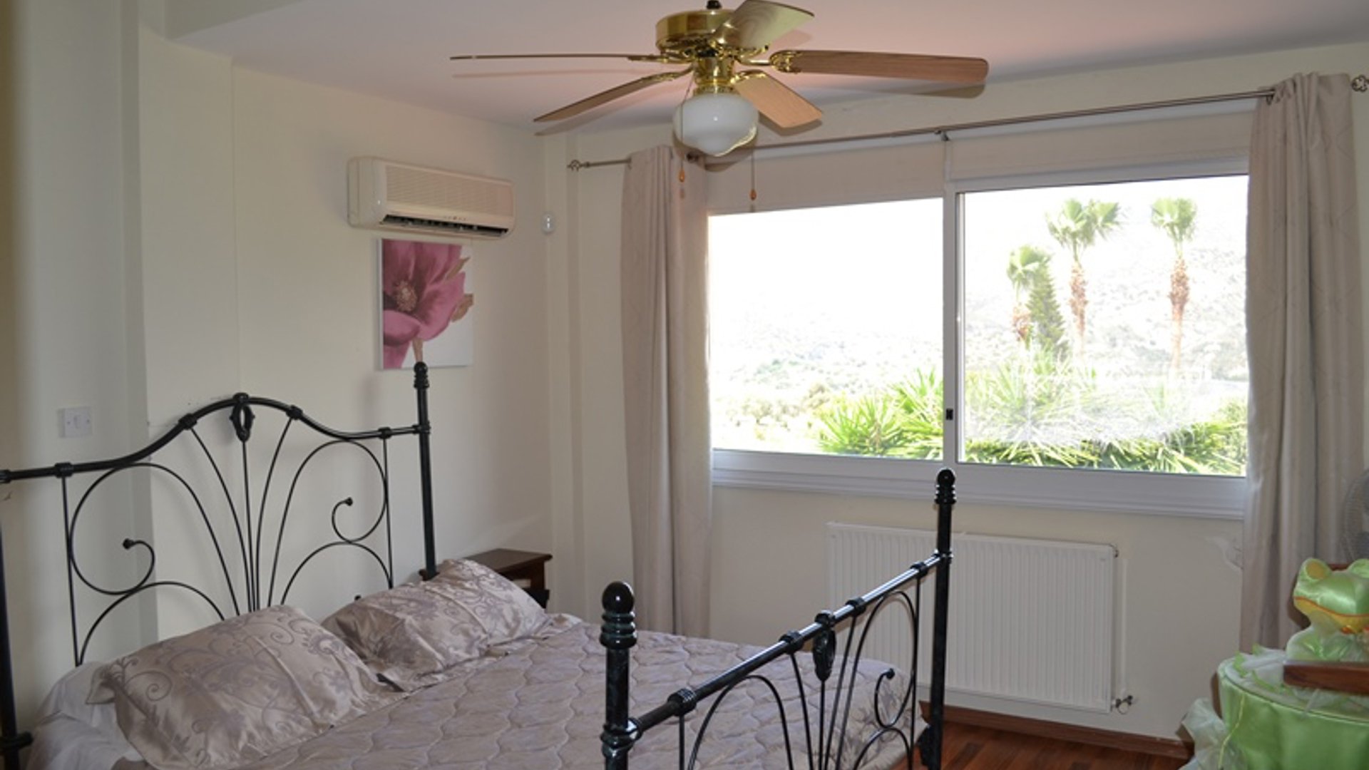 4 bedrooms Villa in Foinikaria, Limassol, Cyprus No. 25837