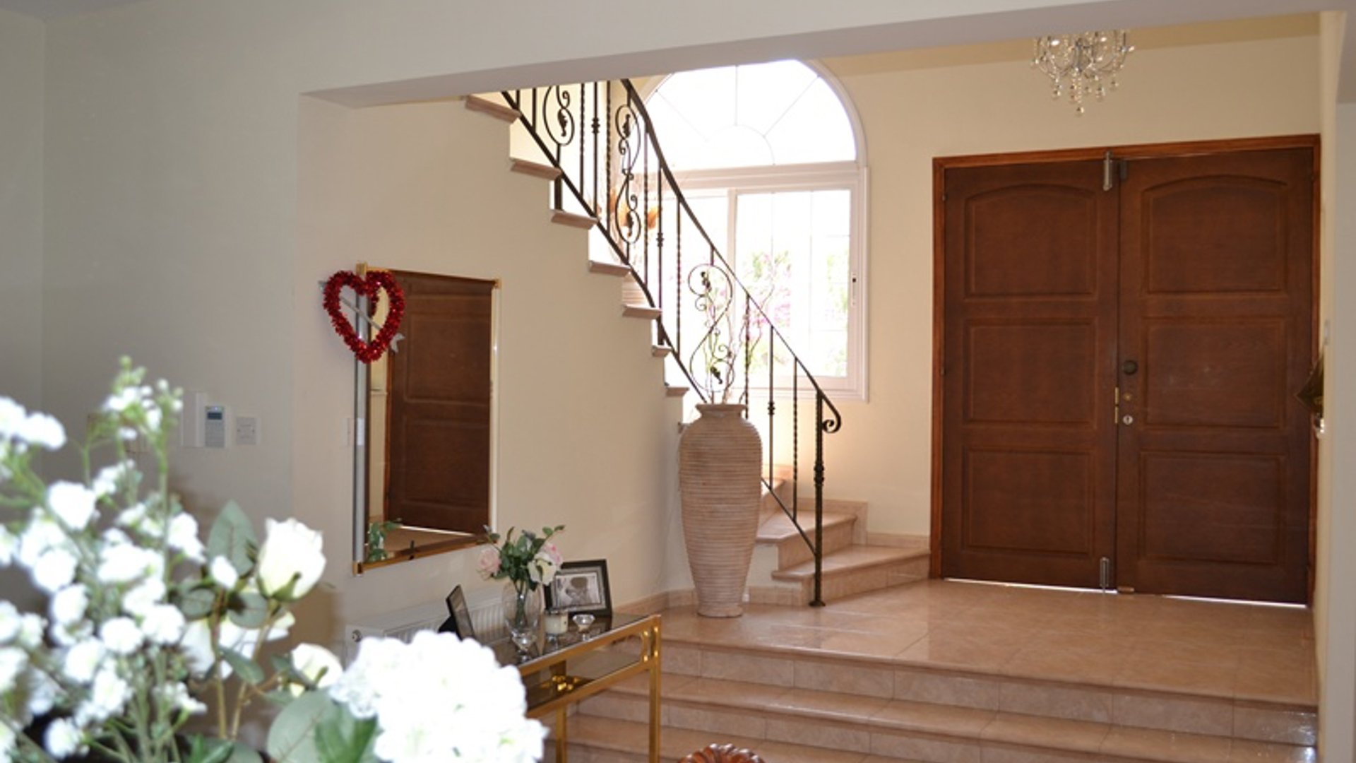 4 bedrooms Villa in Foinikaria, Limassol, Cyprus No. 25837