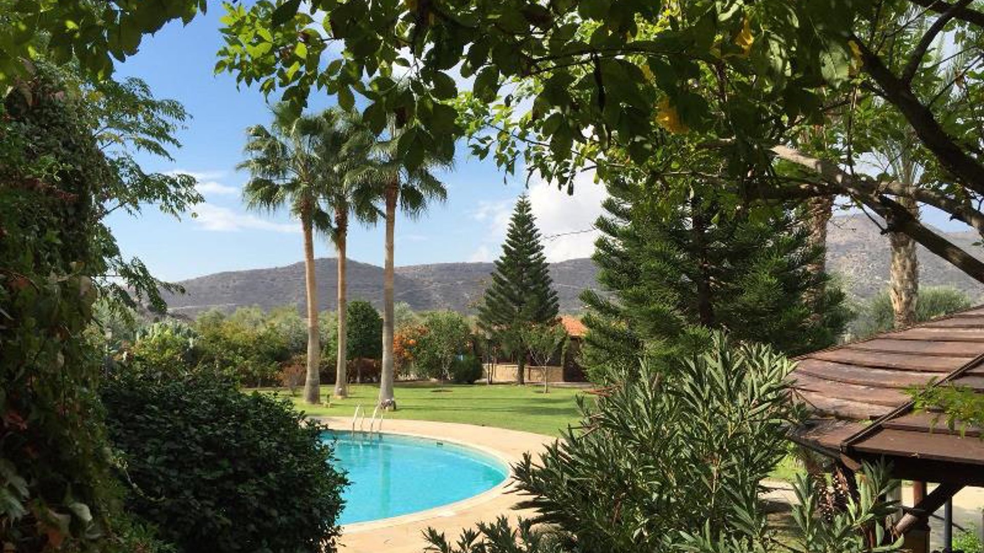 4 bedrooms Villa in Foinikaria, Limassol, Cyprus No. 25837