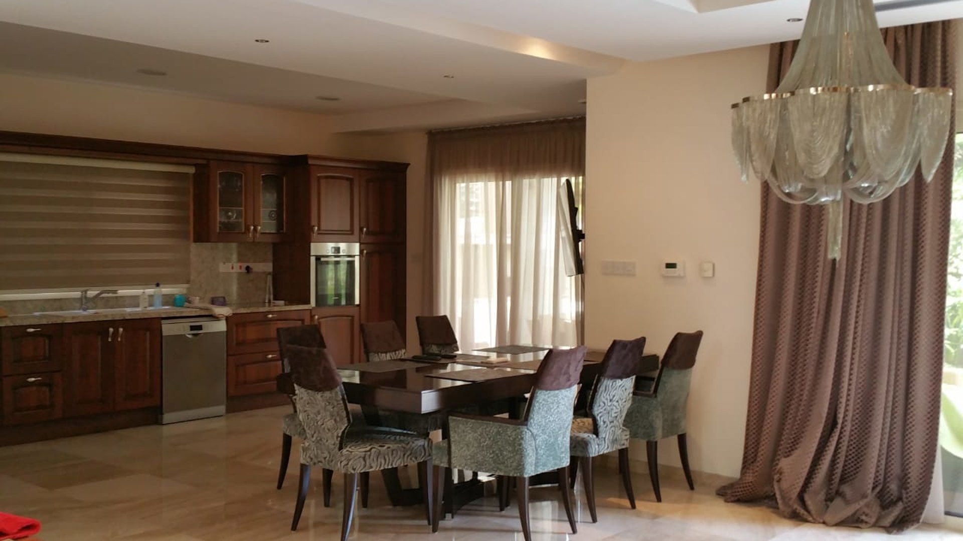 5 bedrooms Villa in Agios Athanasios, Limassol, Cyprus No. 25839
