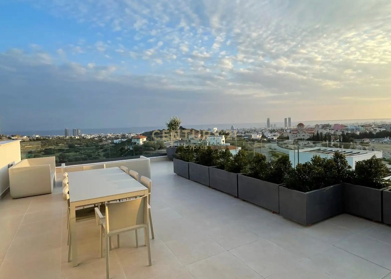 4 chambres Penthouse à Agios Athanasios, Limassol, Chypre No. 53866