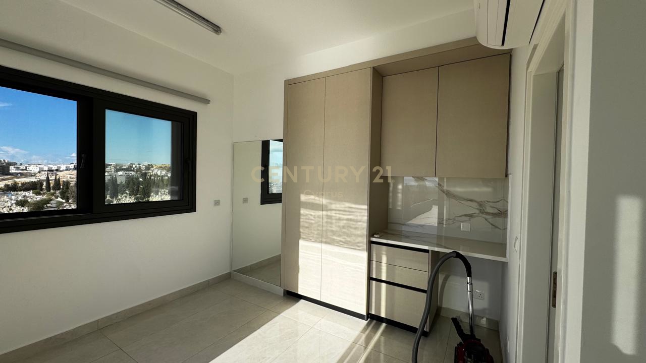 4 chambres Penthouse à Agios Athanasios, Limassol, Chypre No. 53866