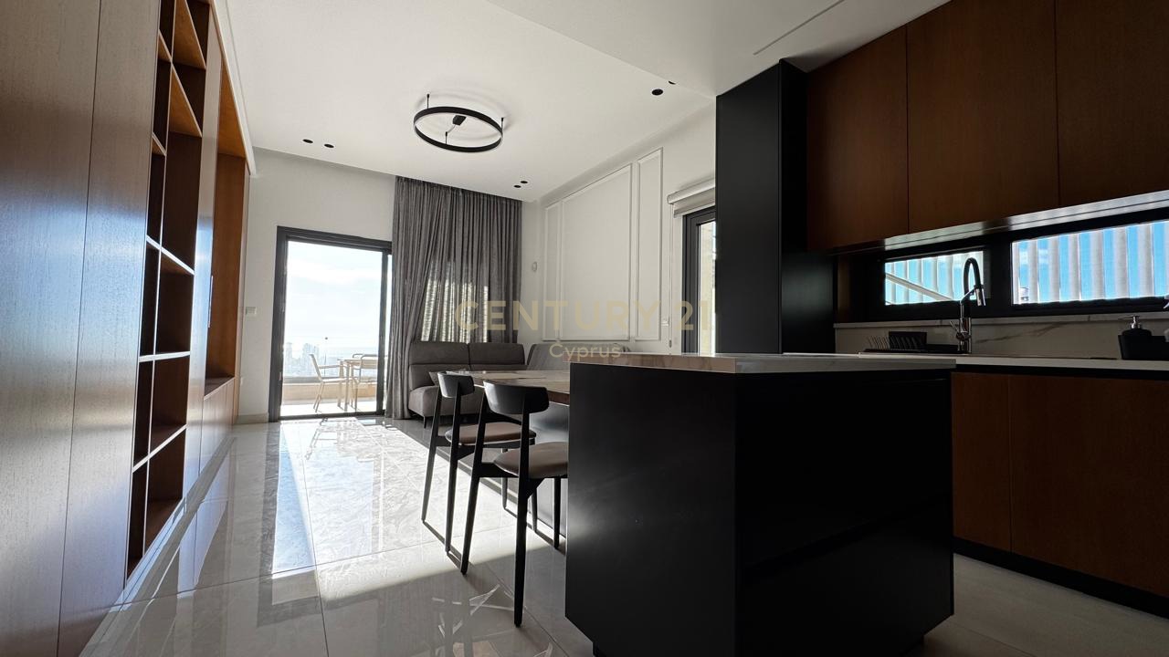 4 chambres Penthouse à Agios Athanasios, Limassol, Chypre No. 53866