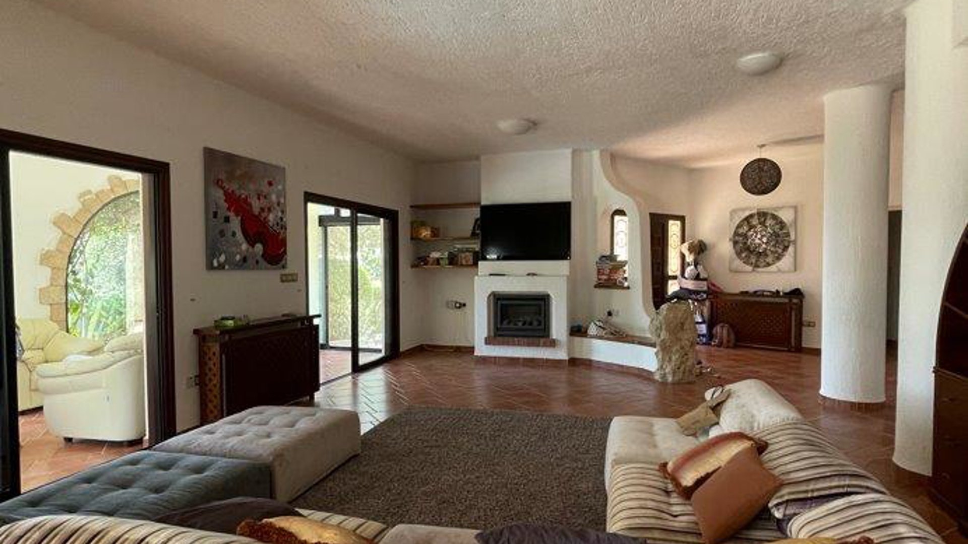4 bedrooms Villa in Tala, Paphos, Cyprus No. 26462